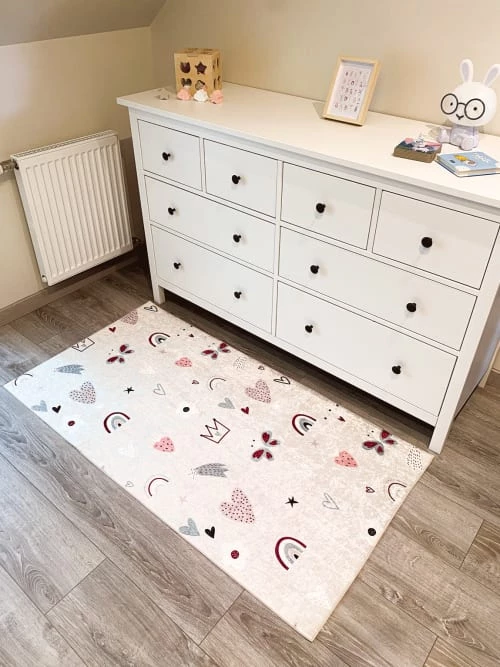 Nazar Tapis Enfant à Motifs Papillon 120x160 – Image 4